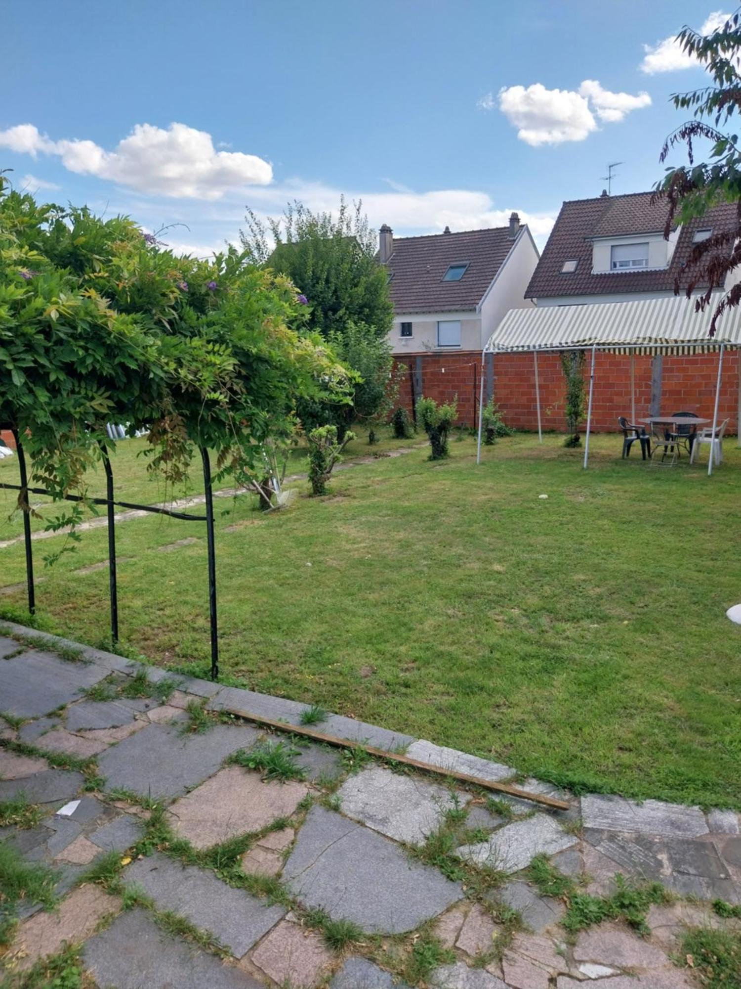 Zoe 1 Bed & Breakfast Savigny-sur-Orge Exterior photo